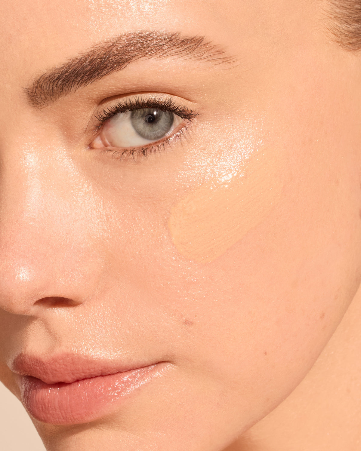 Glow Fixation SPF 30
