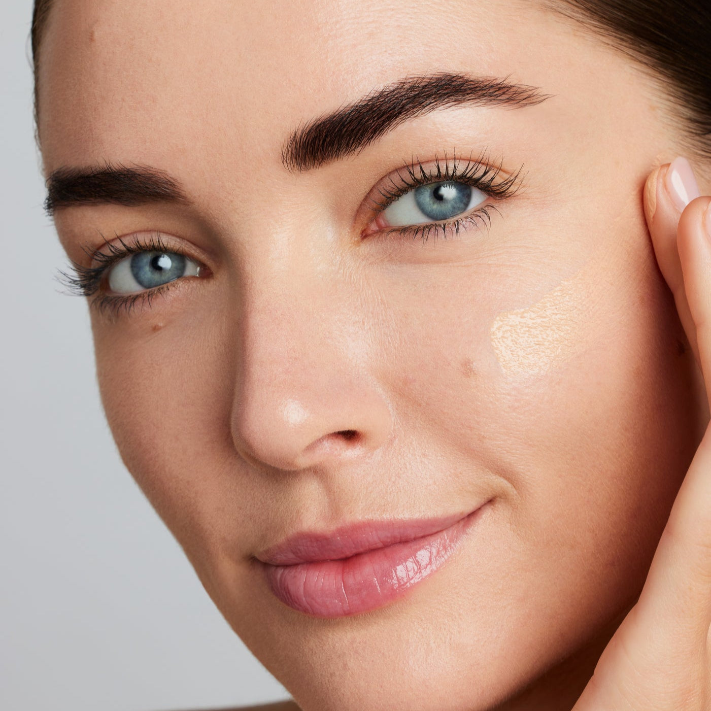 Skintuition Radiance-Boosting Liquid Foundation SPF 30