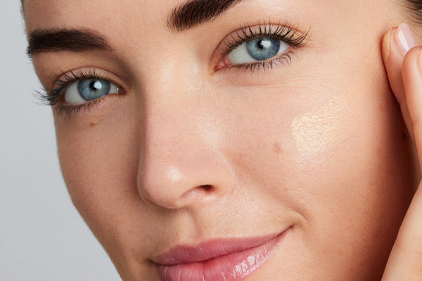 Glass Skin – Sådan får du den mest eftertragtede glød med Jane Iredale