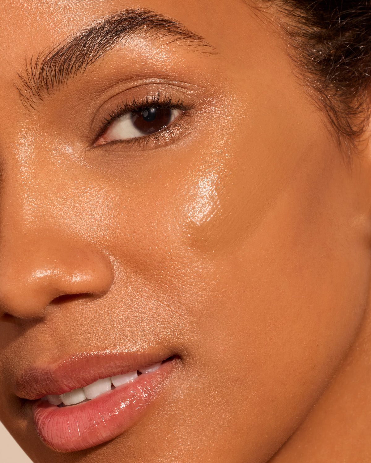 Glow Fixation SPF 30